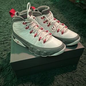 Fire red 9’s size 9